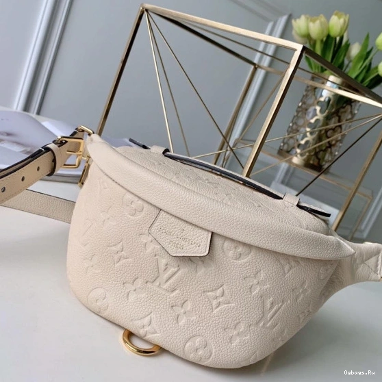 EMPREINTE - DIGITAL EXCHANELUSIVE MONOGRAM LOUIS VUITTON PRELAUNCH BUMBAG 1224